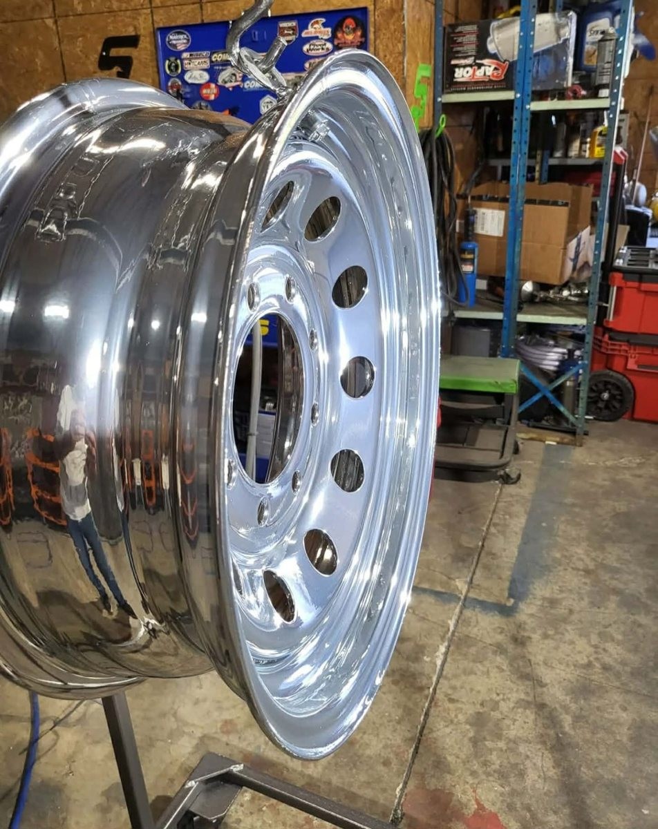 Bright wheel finish